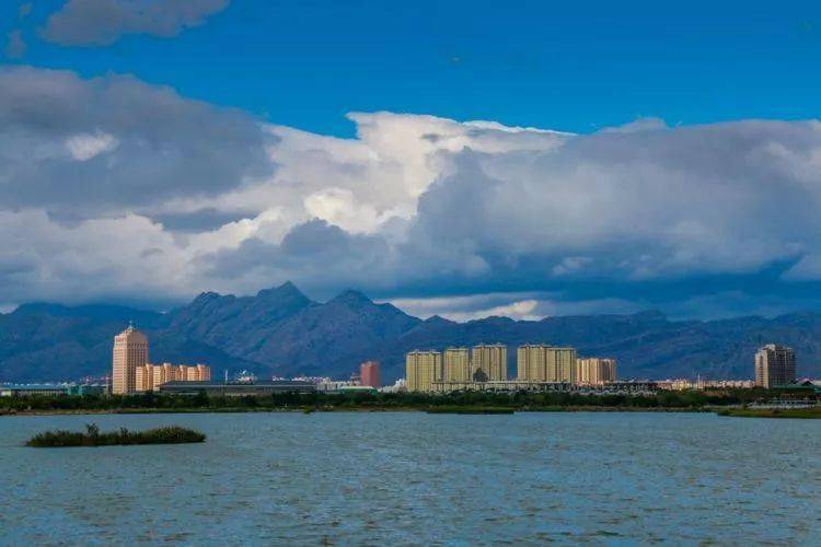 金色沙漠,宁夏舞台演绎坚定之光