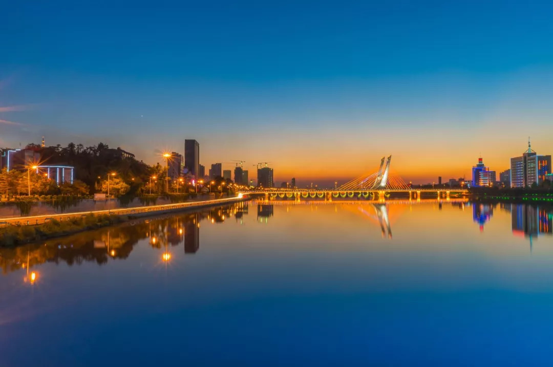 抚顺之光,铸就自信与辉煌的学习力量之路